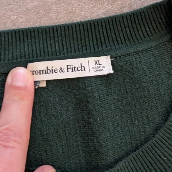Abercrombie & Fitch Fitted Ribbed Sweater - Picture 4 of 5